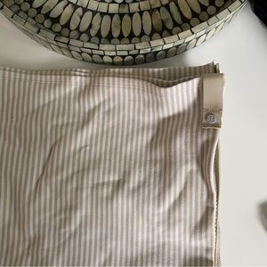 Lululemon vinyasa scarf